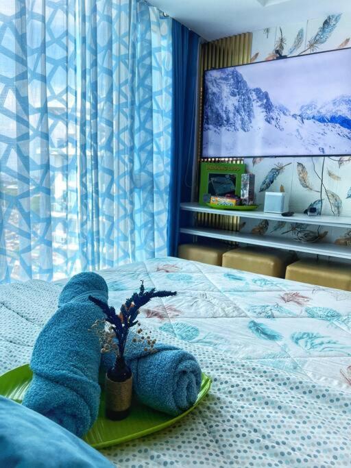 Apartment Penthouse Azure Urban Staycation Manila